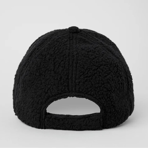 Like New Micro Sherpa Off-Duty Cap - Picture 3 of 9